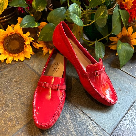 Talbots Red Patent Driving Moccasin - NEW - Picture 1 of 14